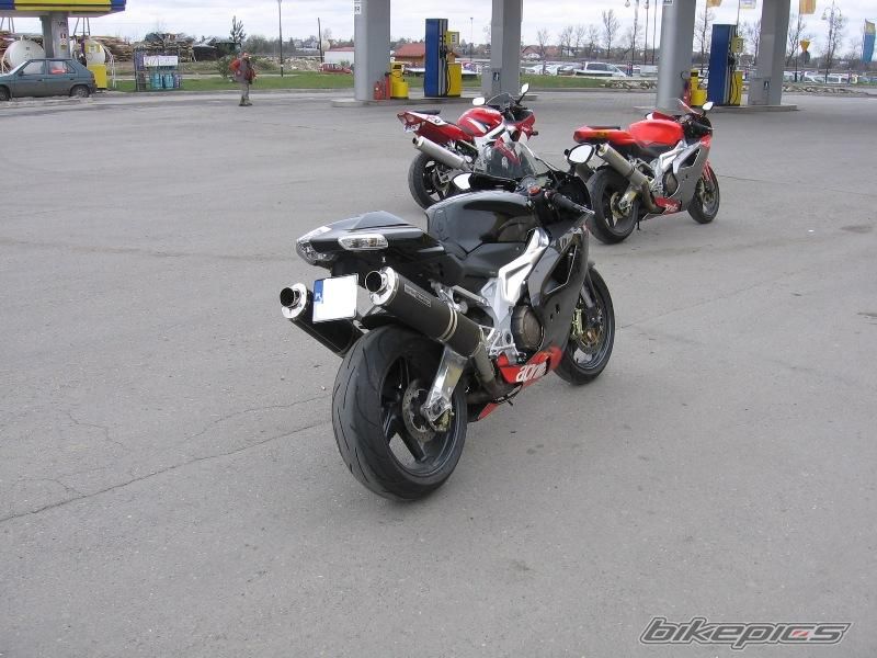 Photo 1379767