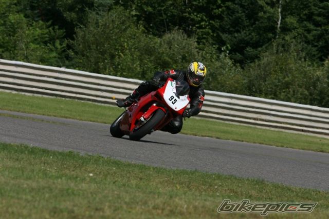 Photo 1379892