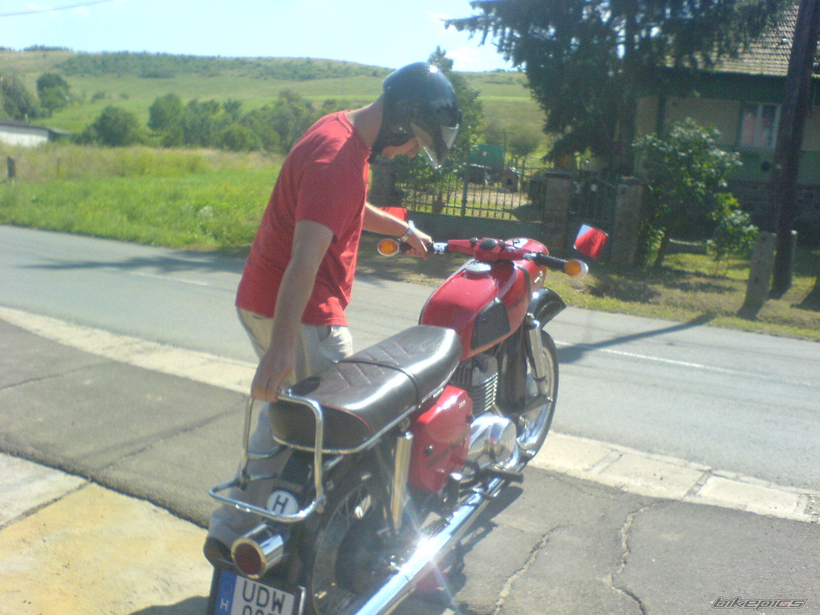 Bike Photo 1380060