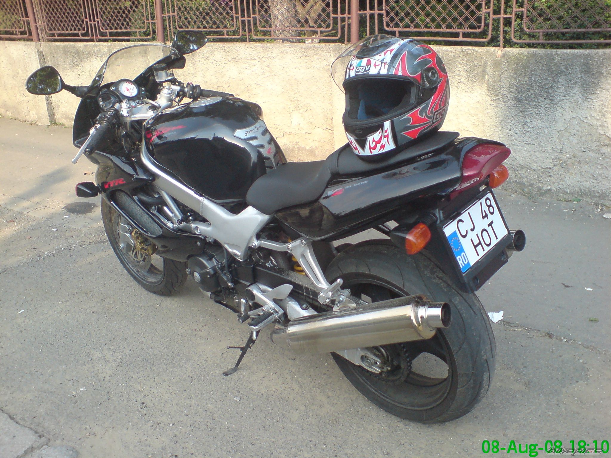 Photo 1380115