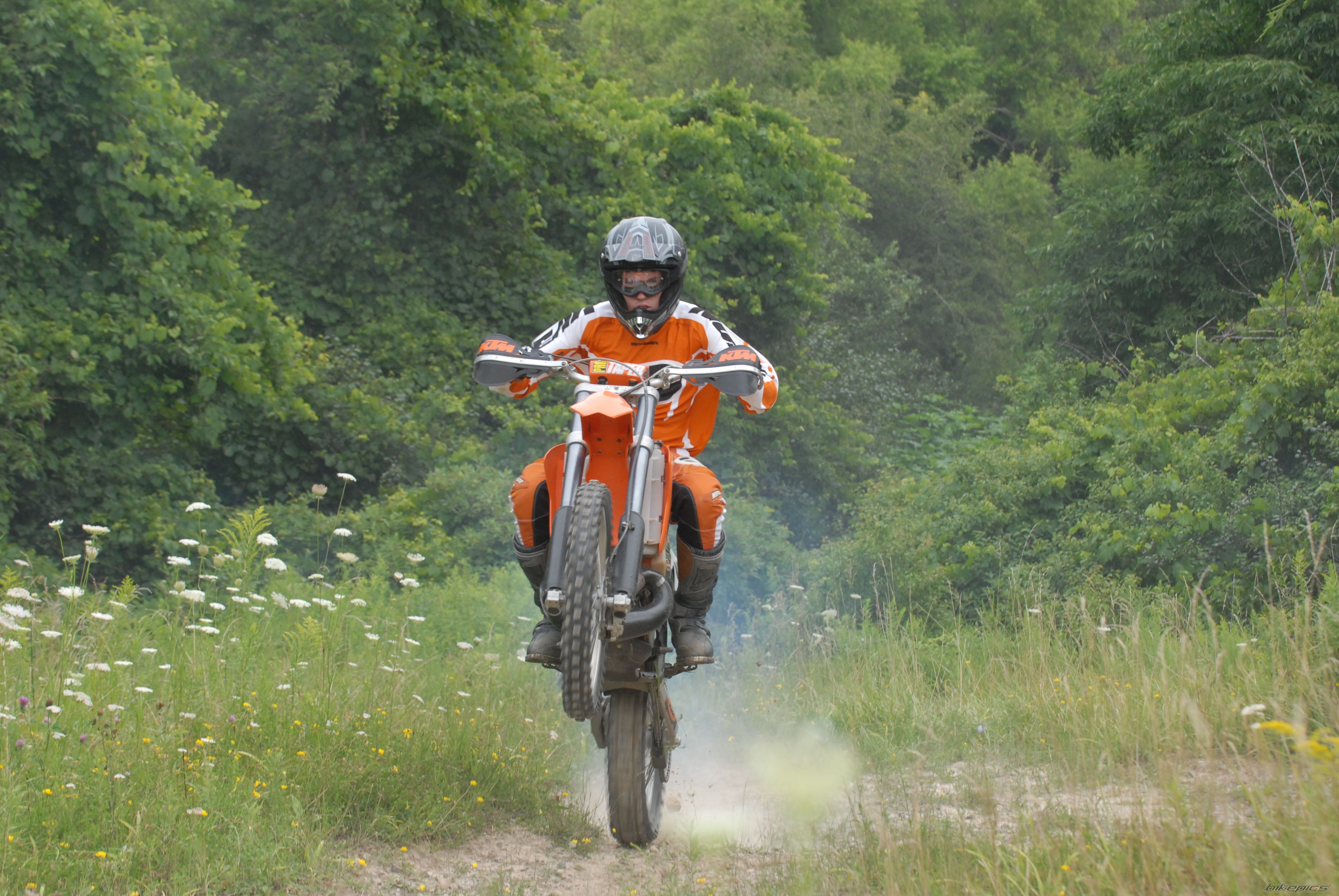 Bike Photo 1380213
