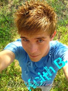 Photo 1380332