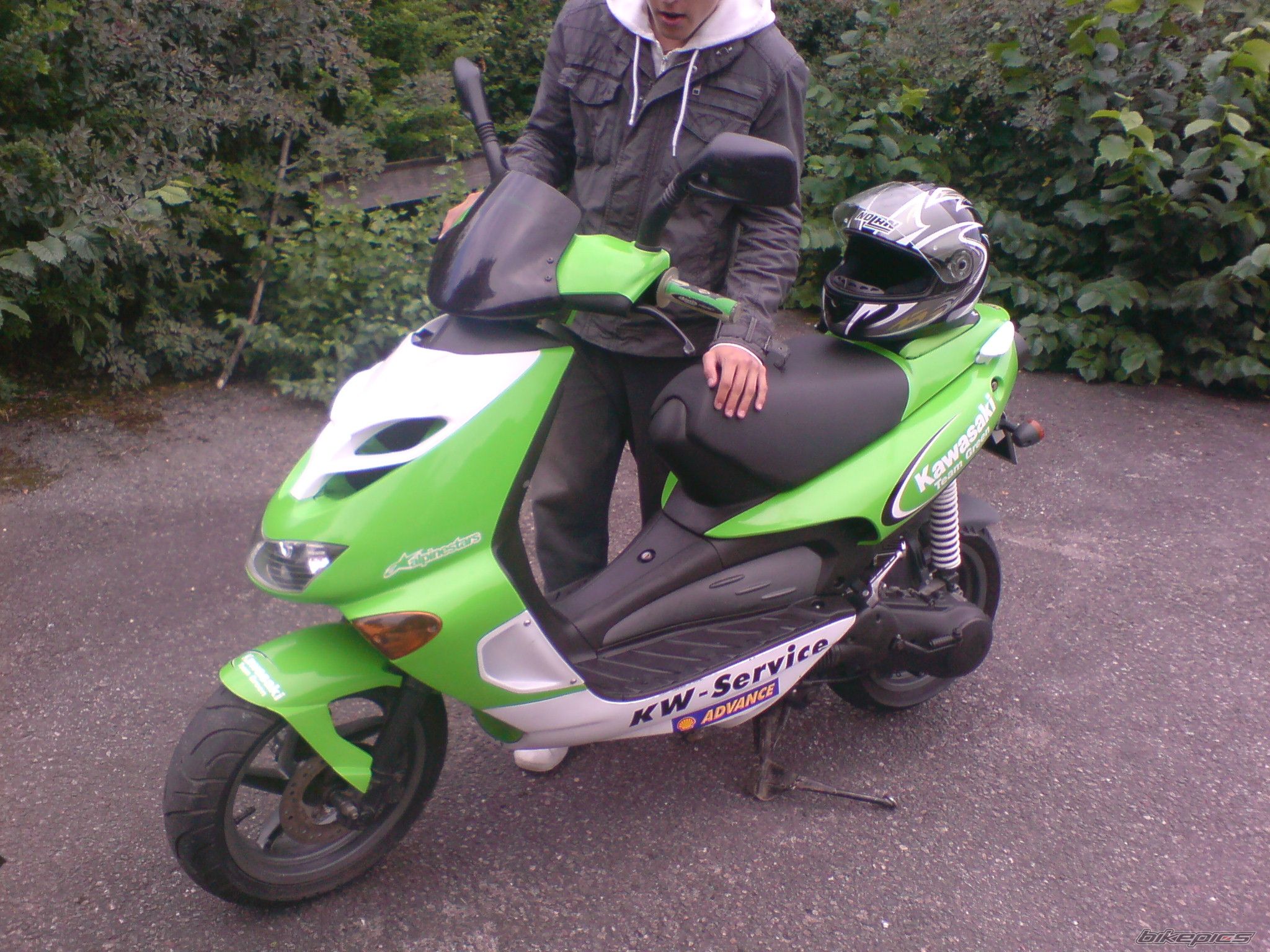 Photo 1380398
