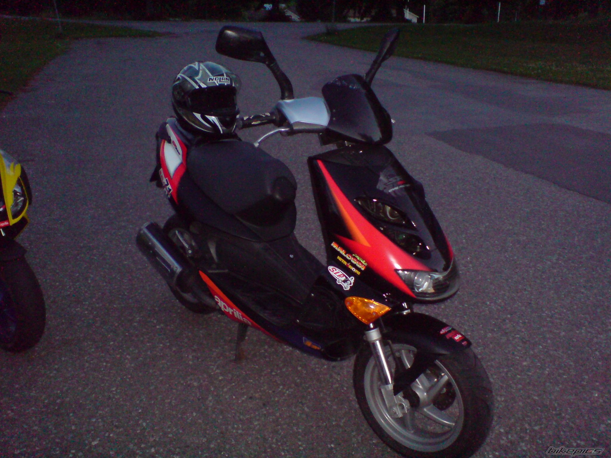 Photo 1380399