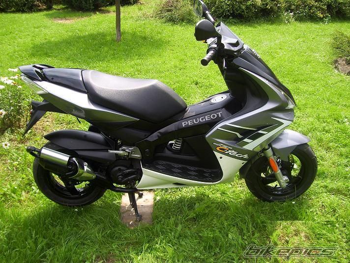 Photo 1380473