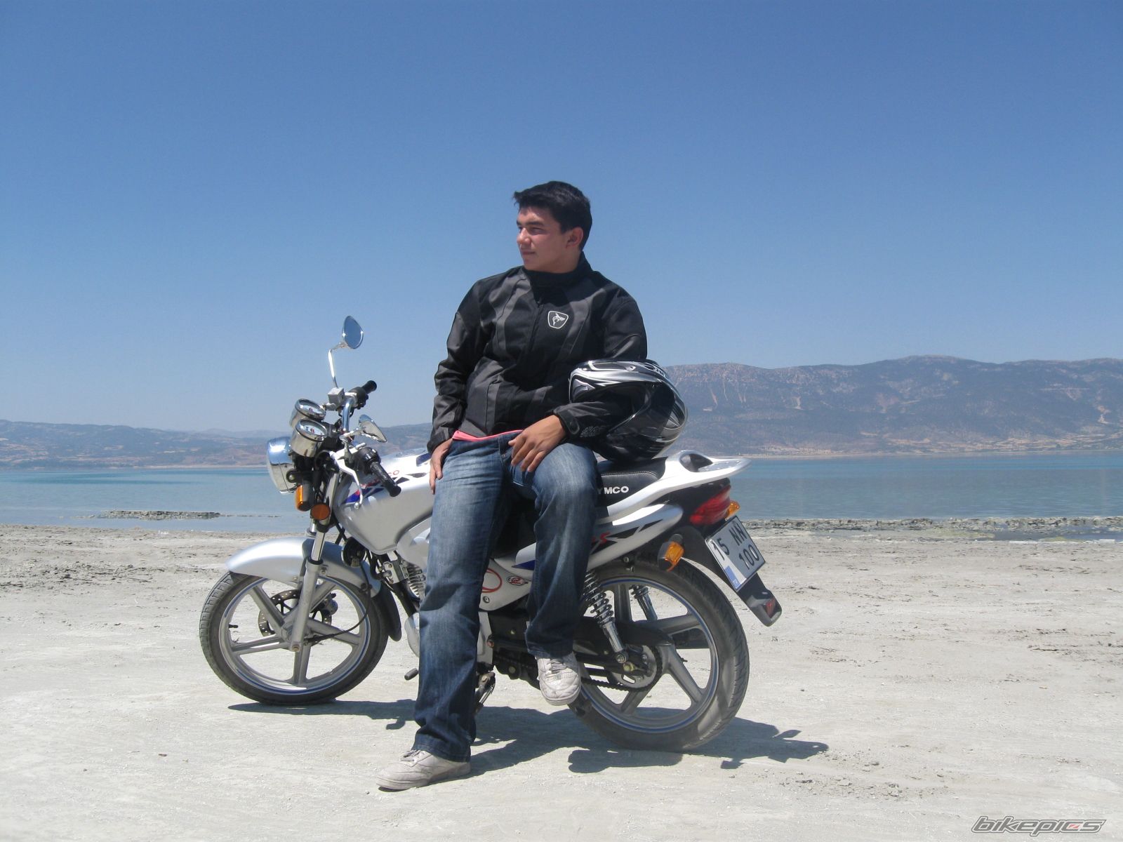 Bike Photo 1380795