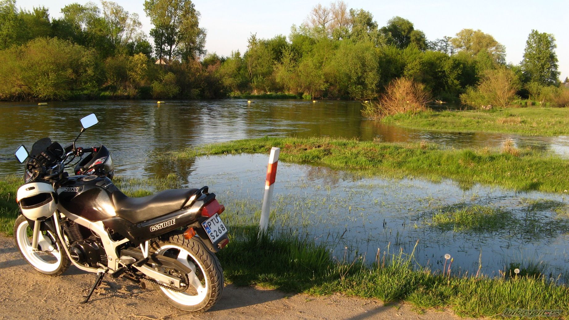 Bike Photo 1381030