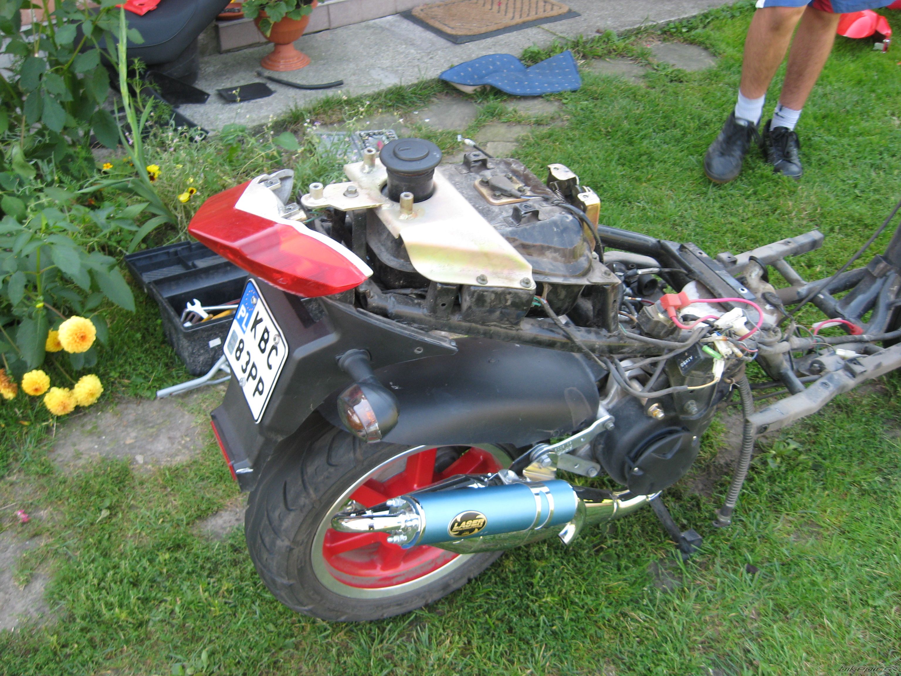 Photo 1381057