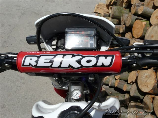 Photo 1381099