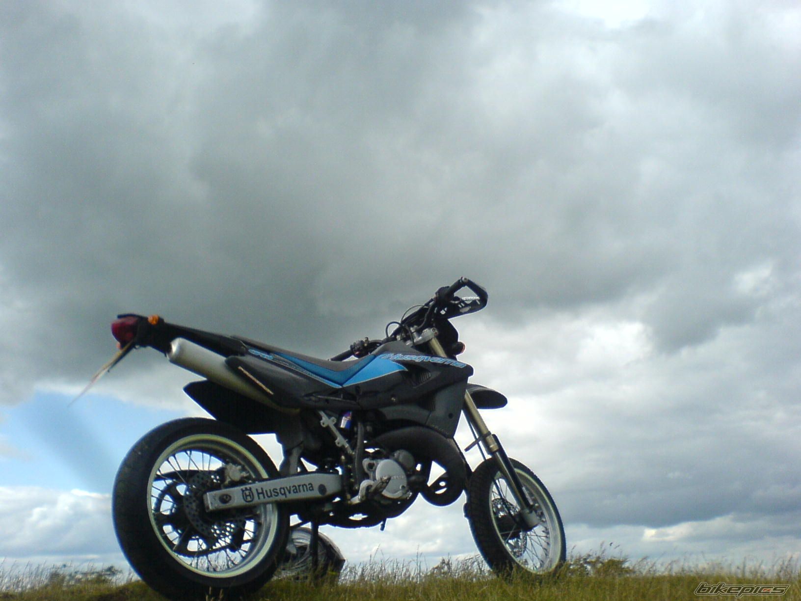 Photo 1381186