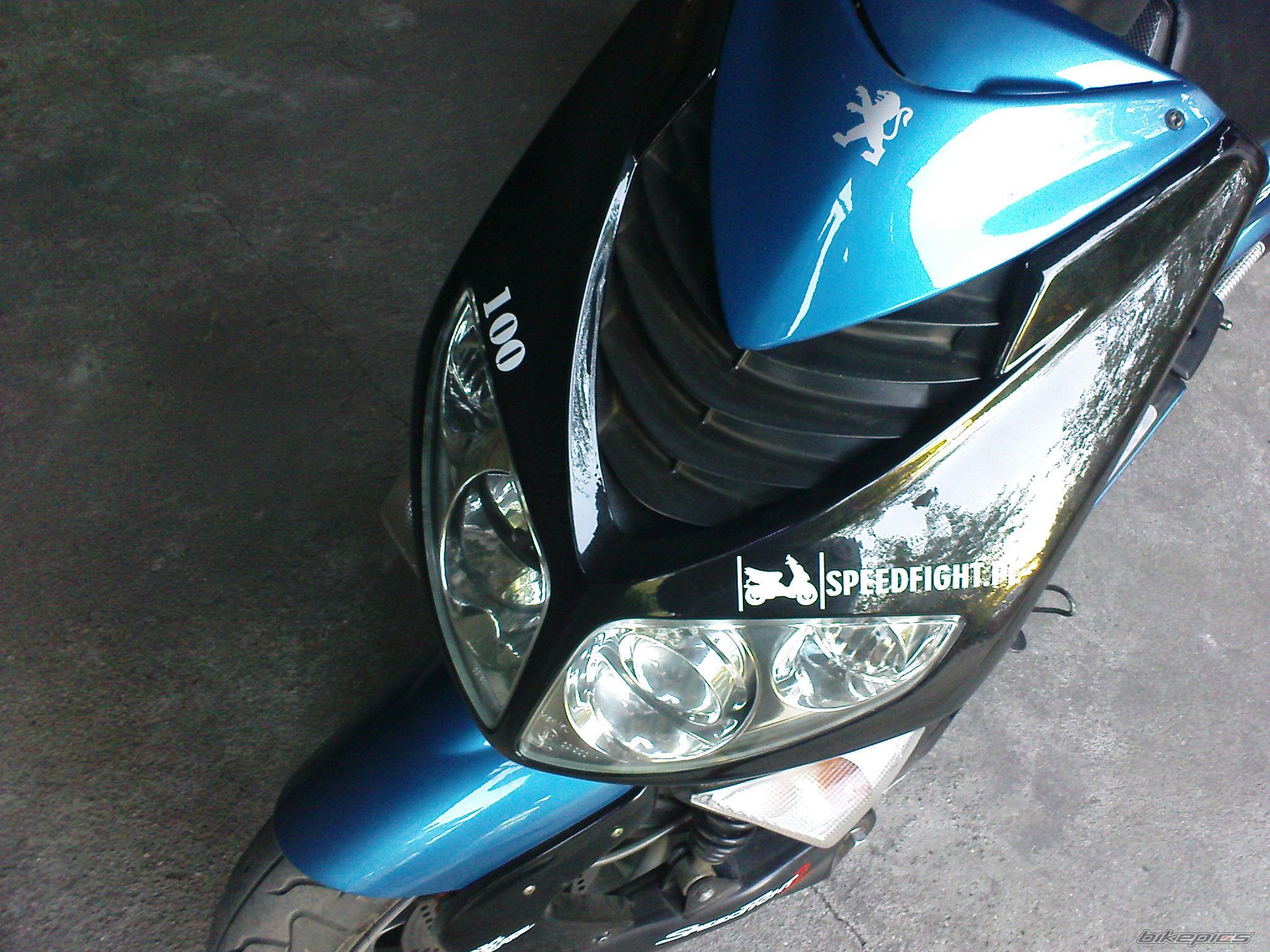 Photo 1381392