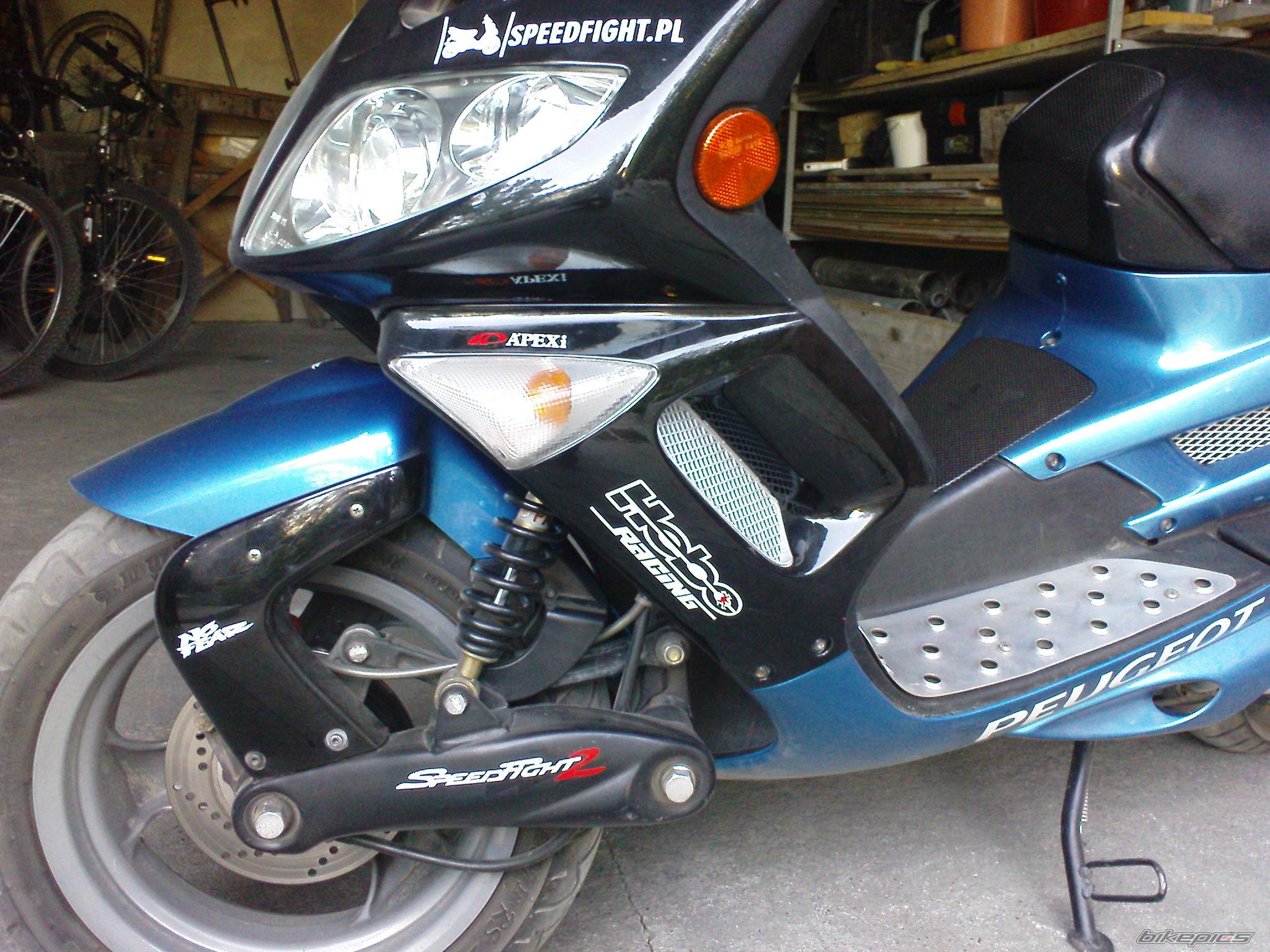 Photo 1381398