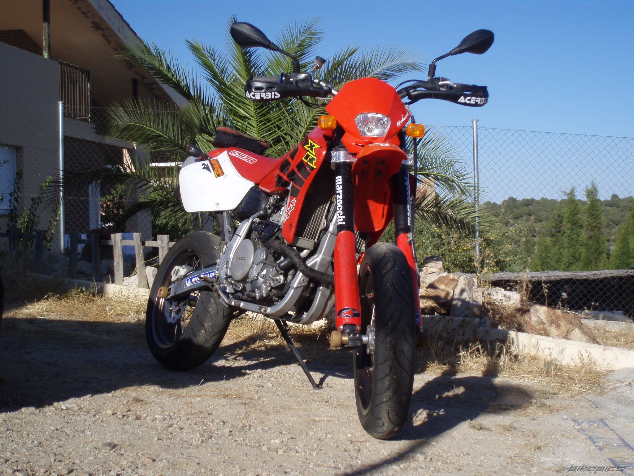 Bike Photo 1381476