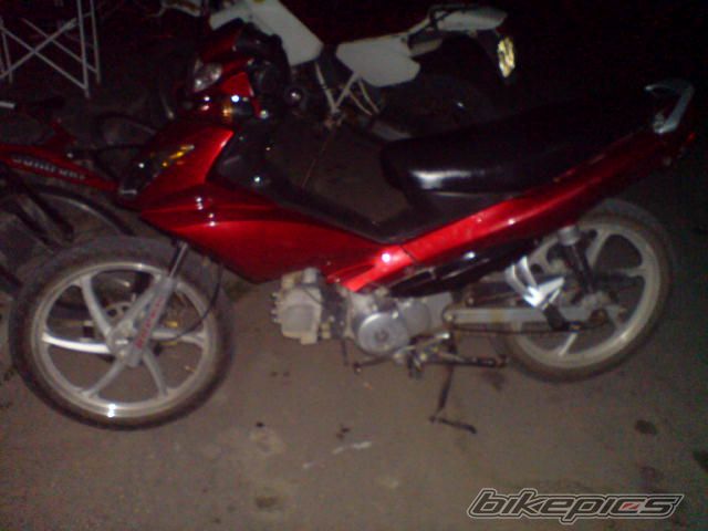 Photo 1381576