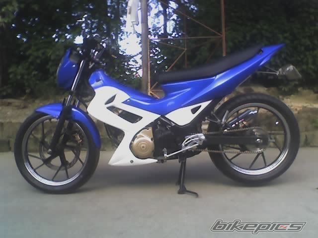 Photo 1381635