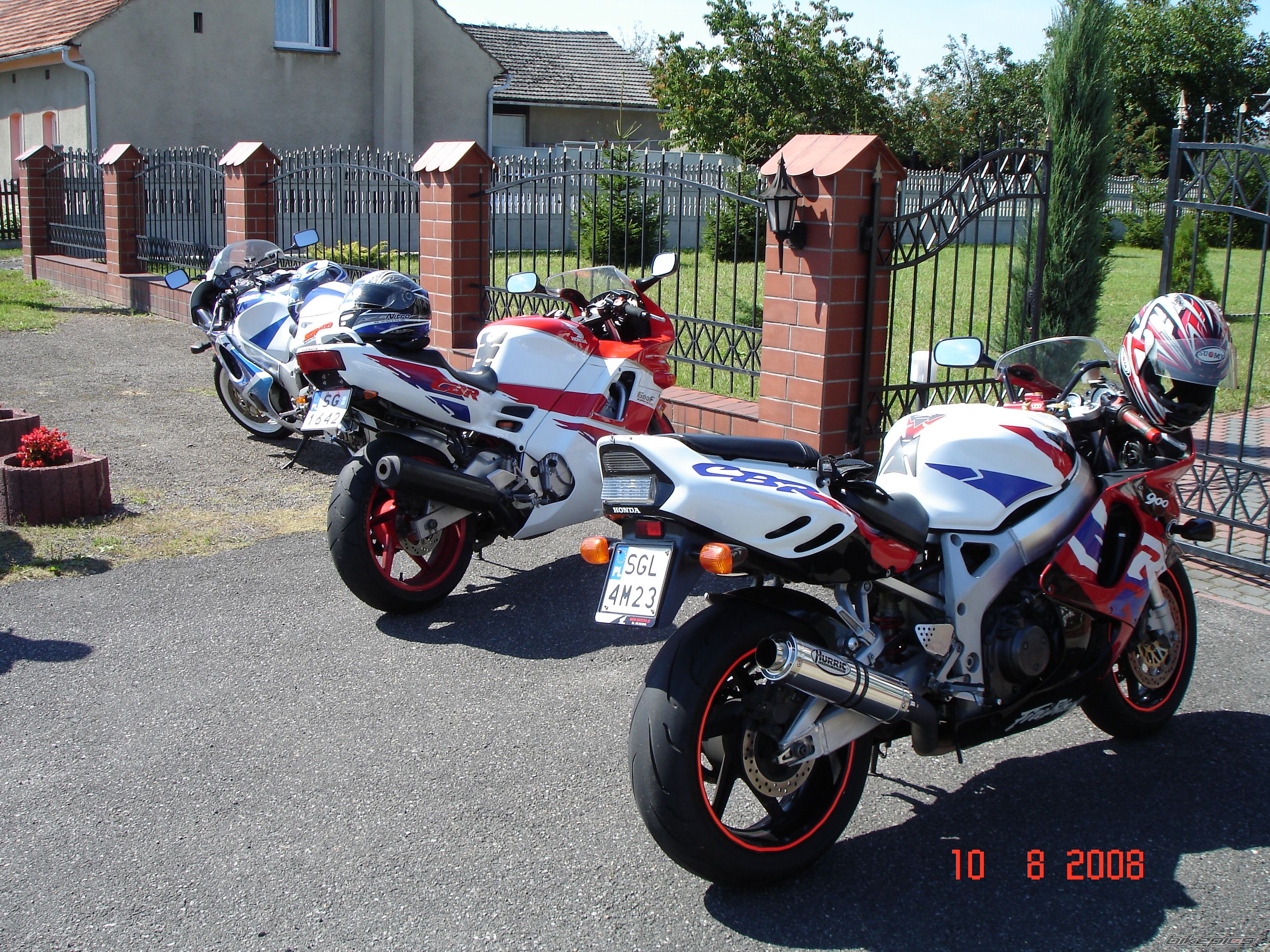 Photo 1381728