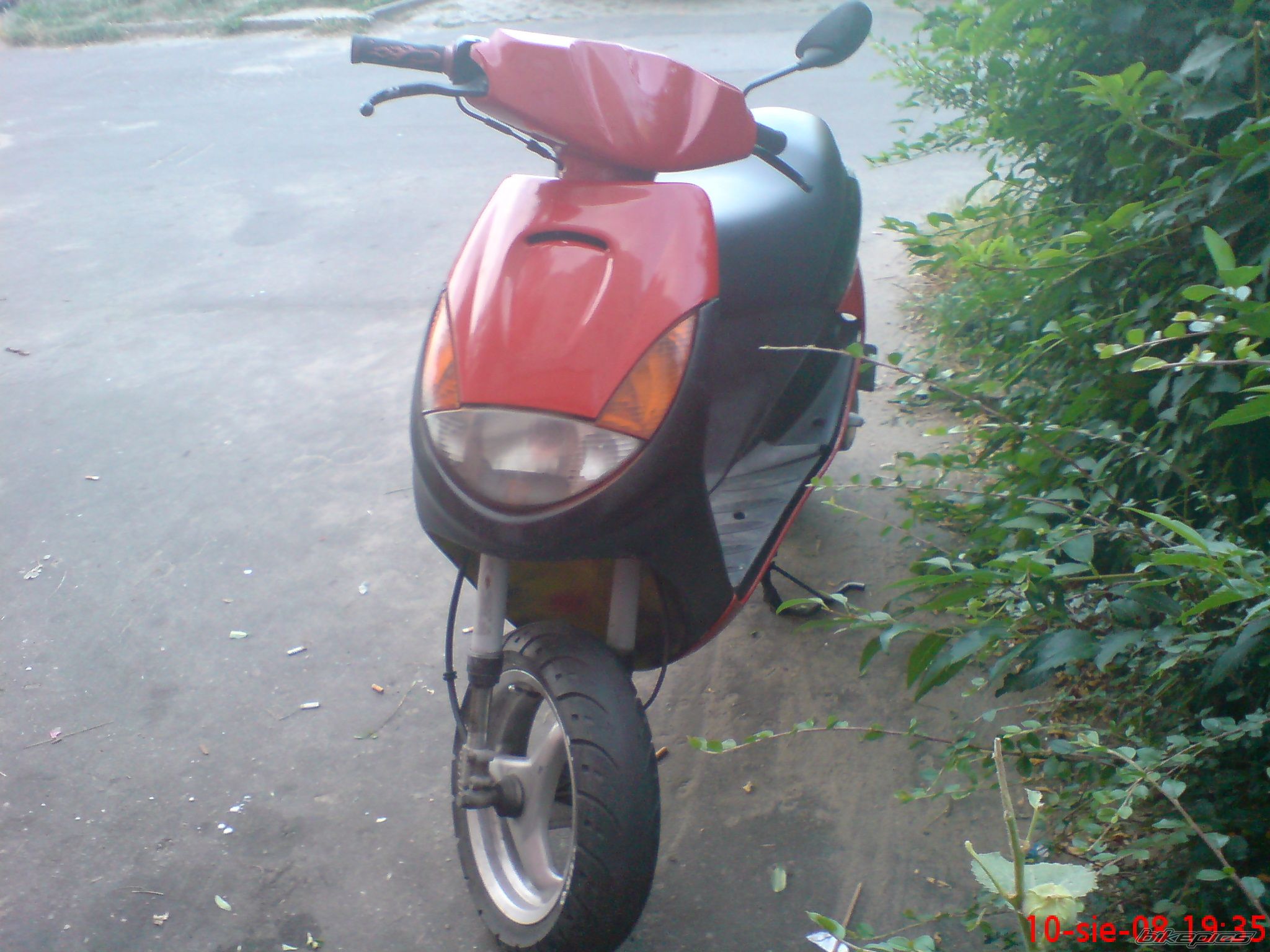 Photo 1381749