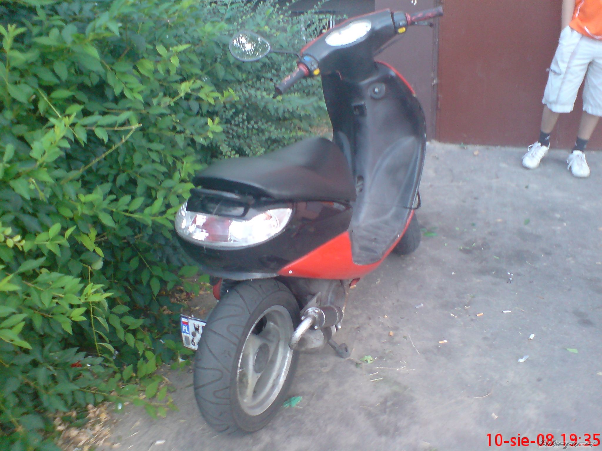Photo 1381752