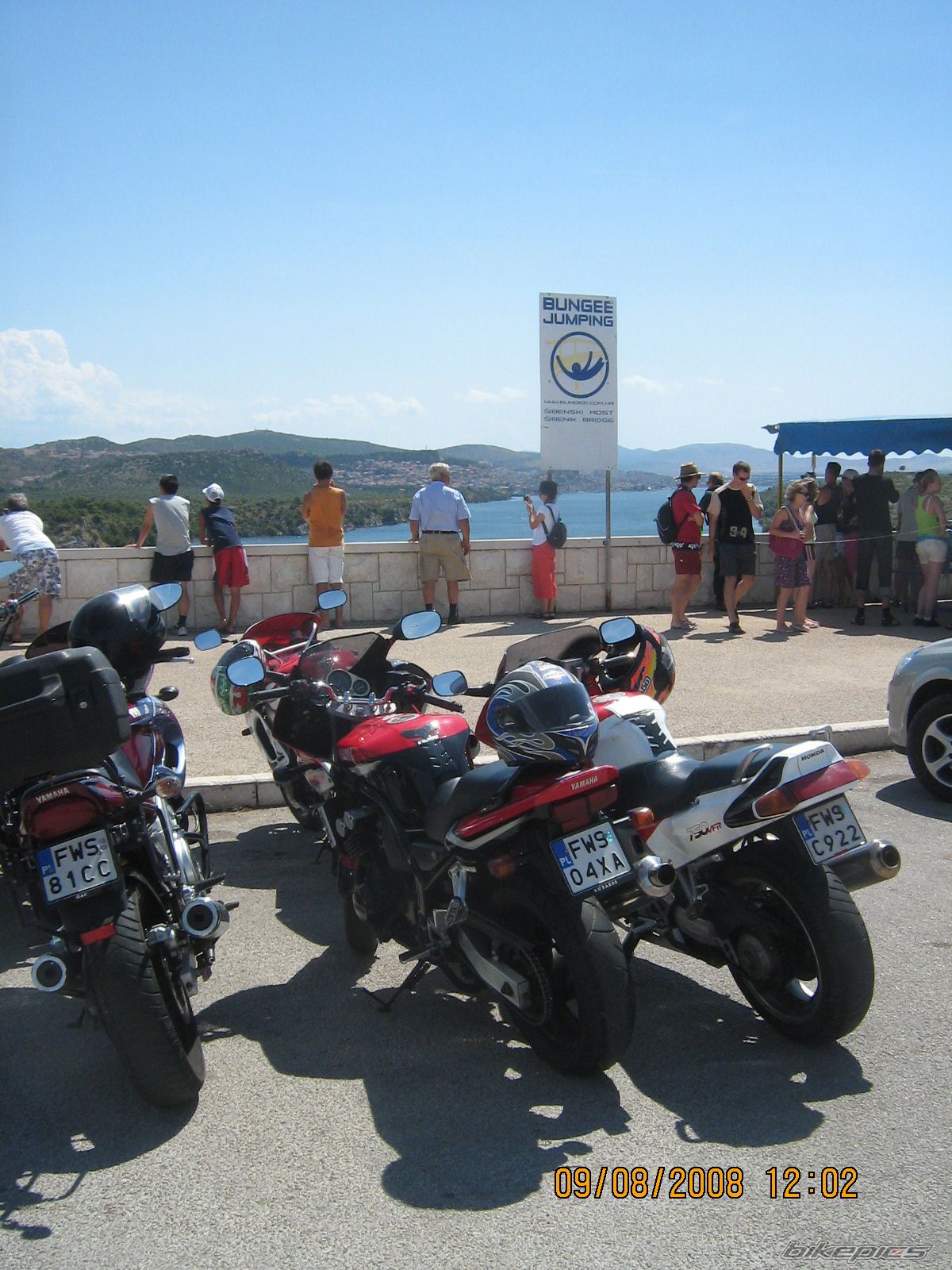 Photo 1381784