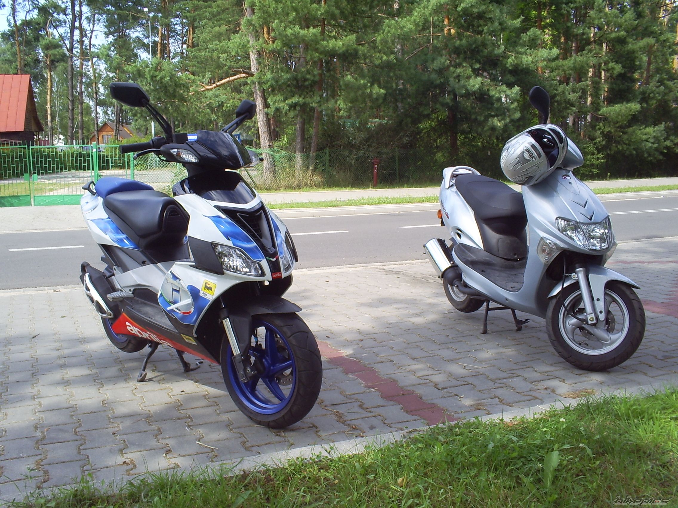 Bike Photo 1381877