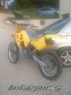 Photo 1381936