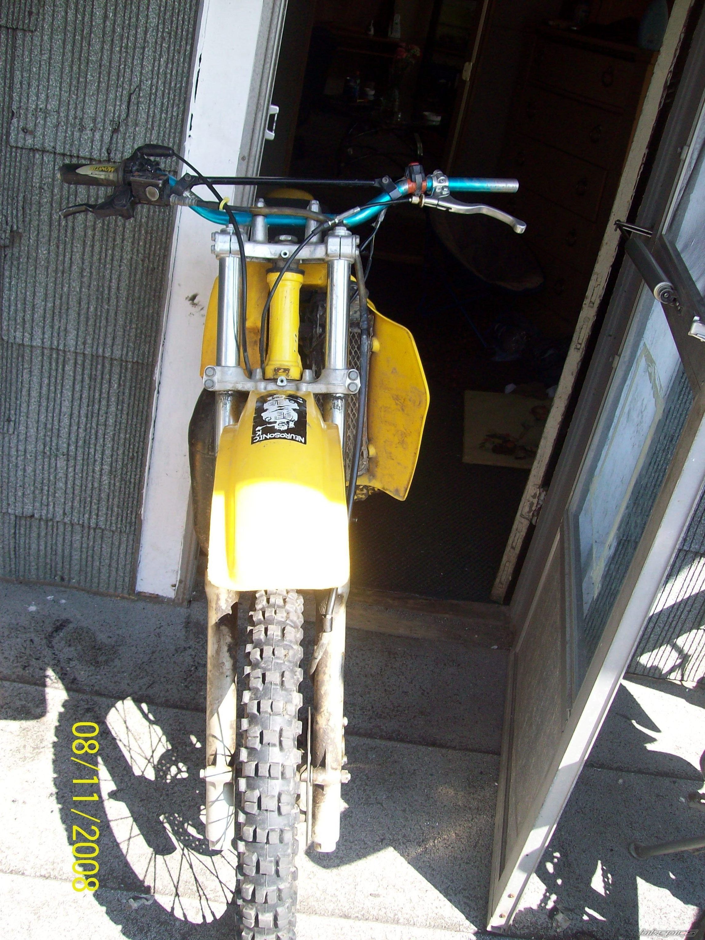 Photo 1382022