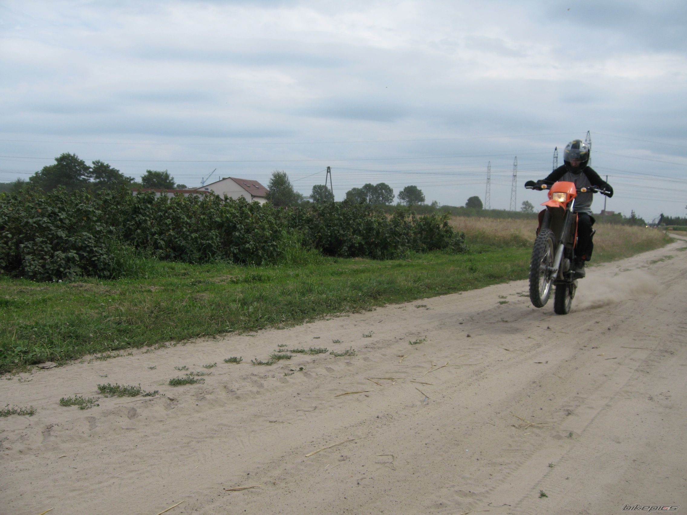 Bike Photo 1382027