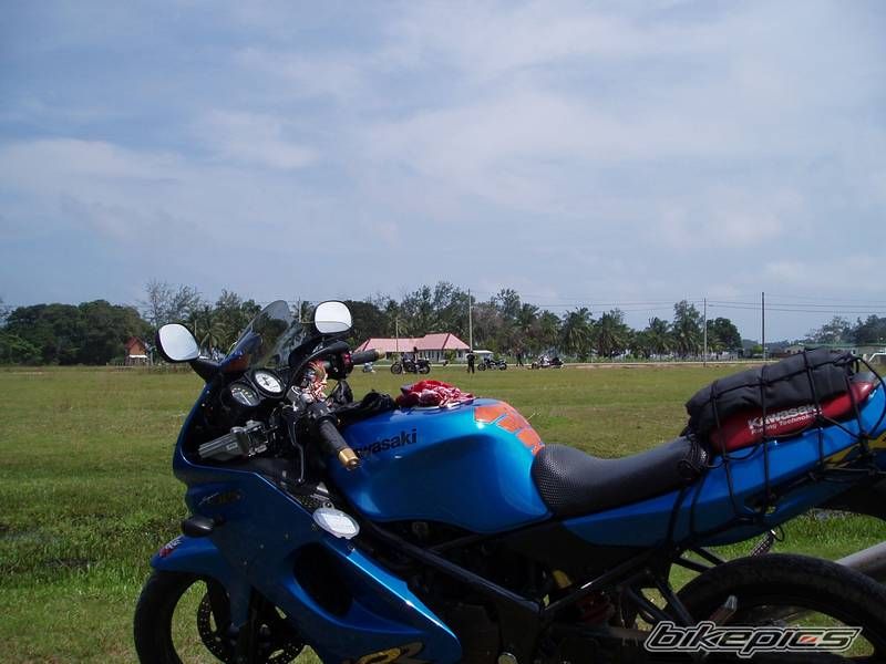 Photo 1382059