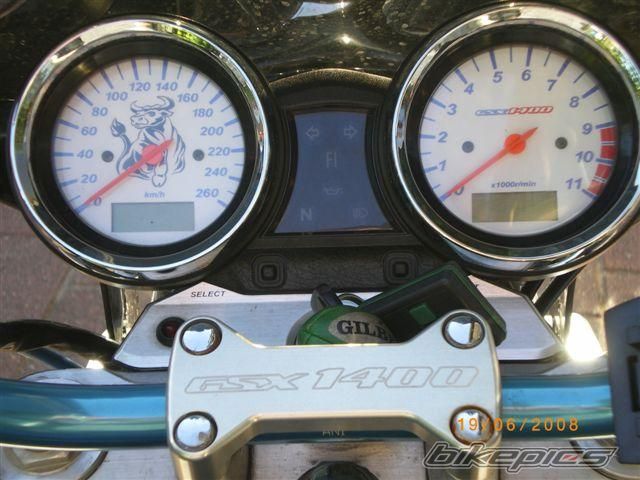 Photo 1382083