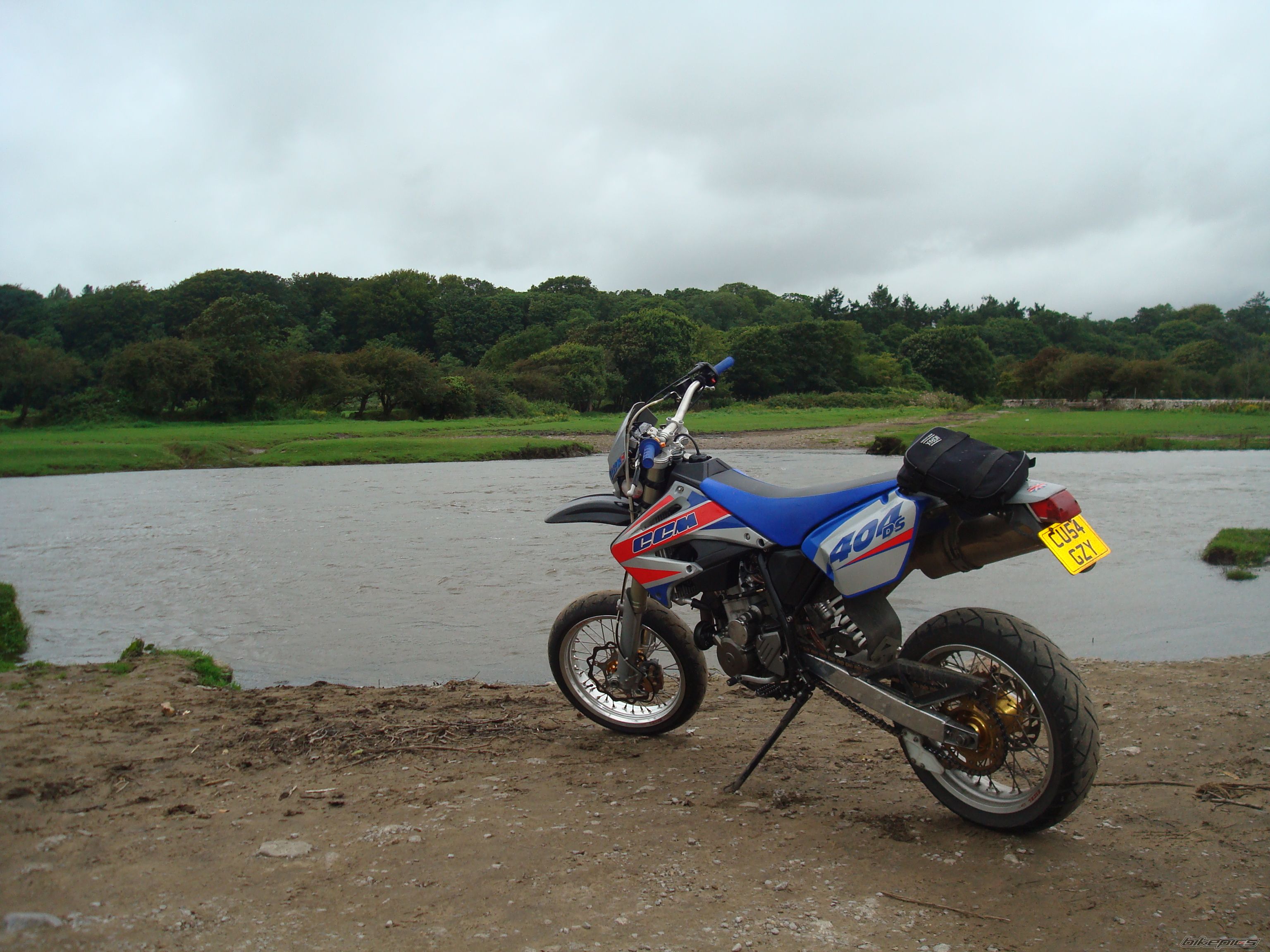 Photo 1382202