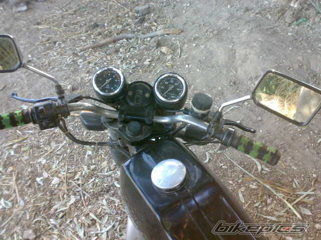 Photo 1382228