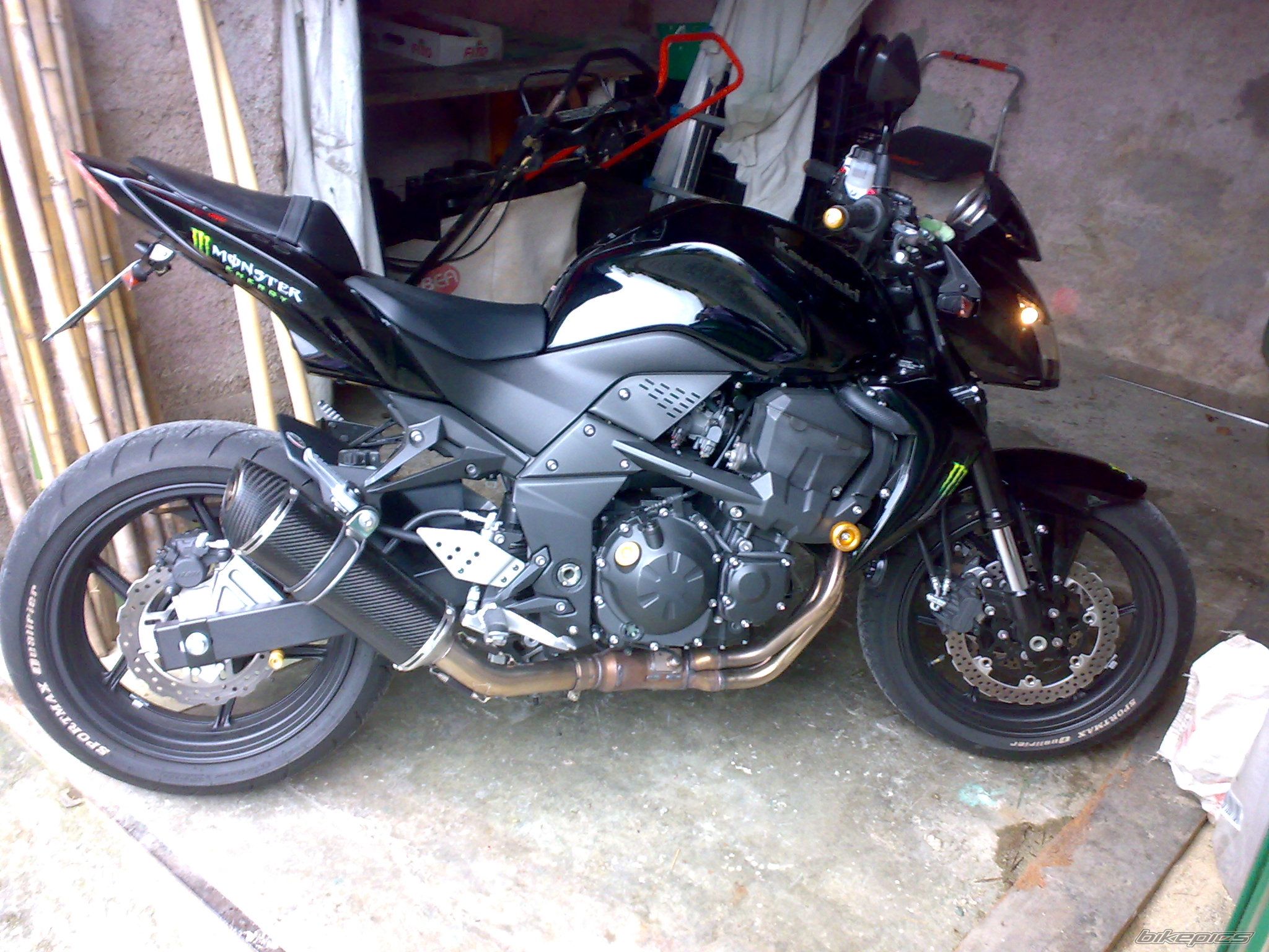 Photo 1382235