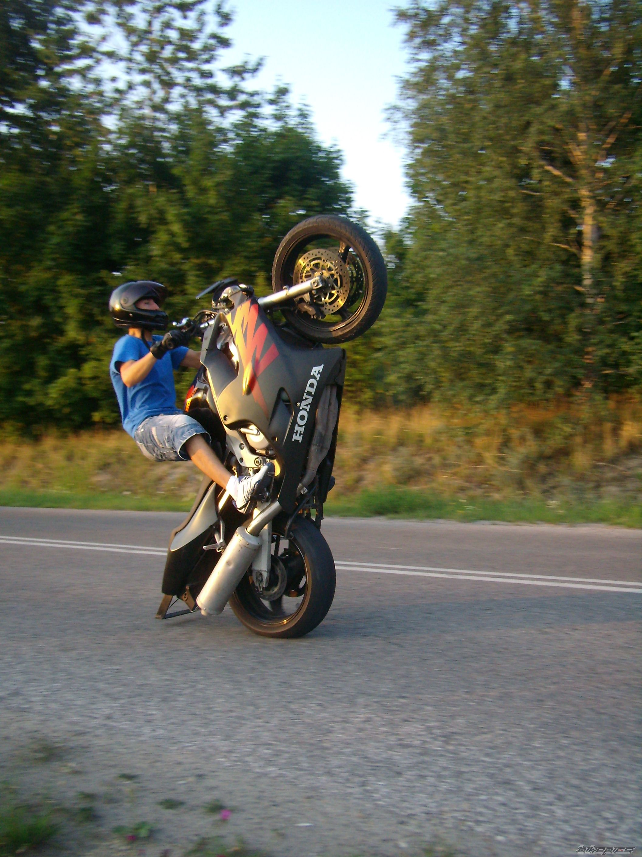 Bike Photo 1382264
