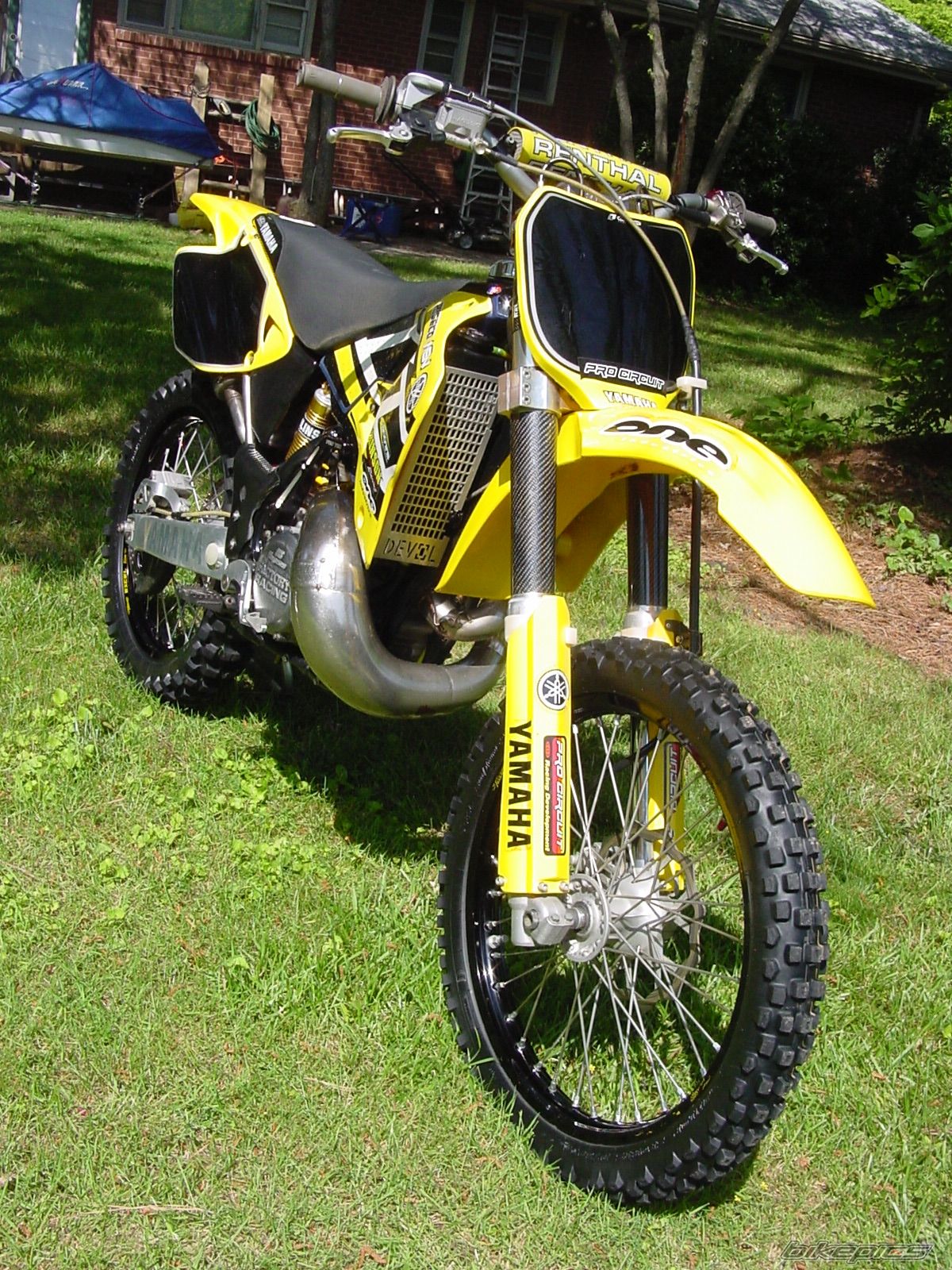 Photo 1382321