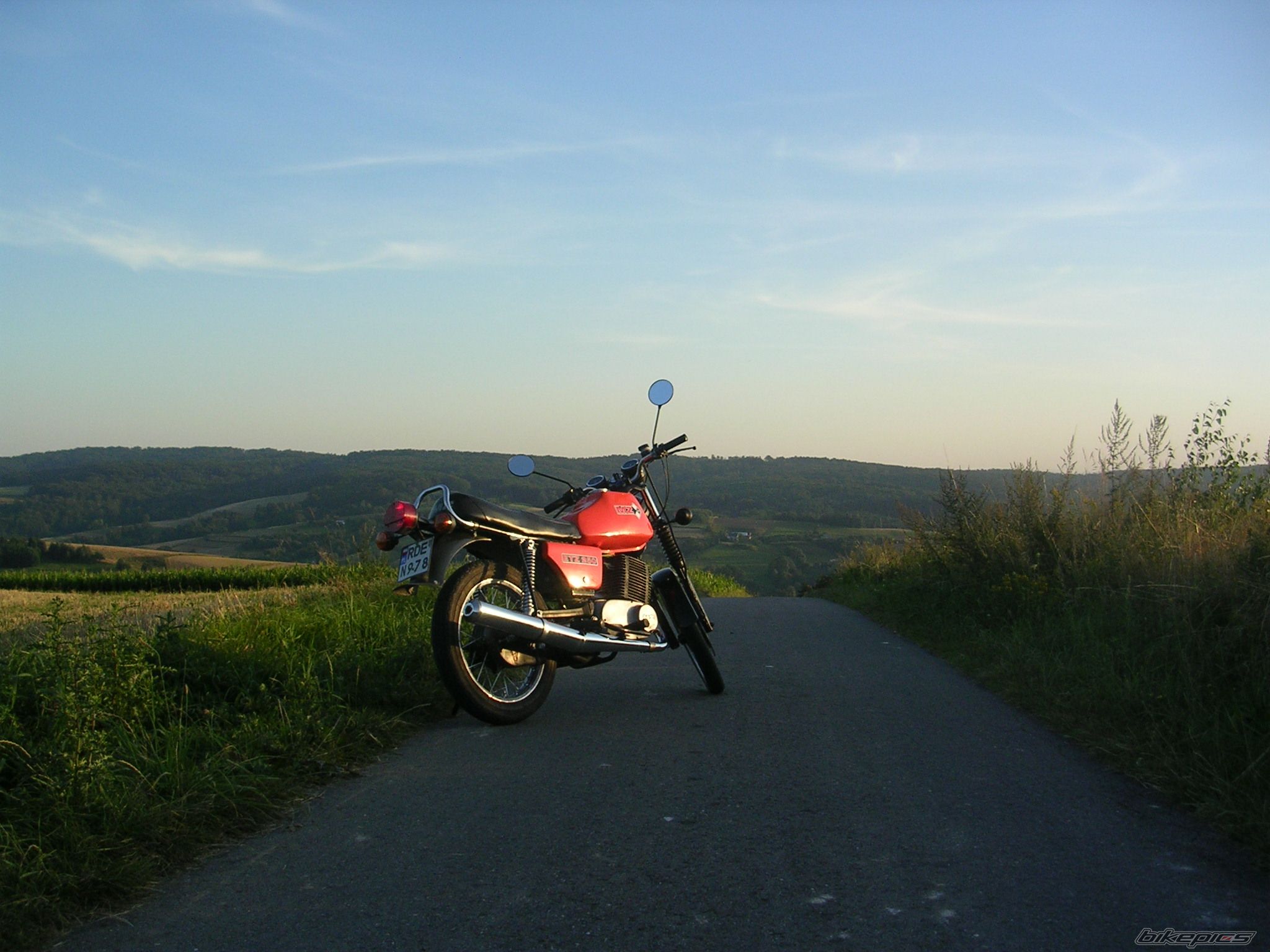 Photo 1382473