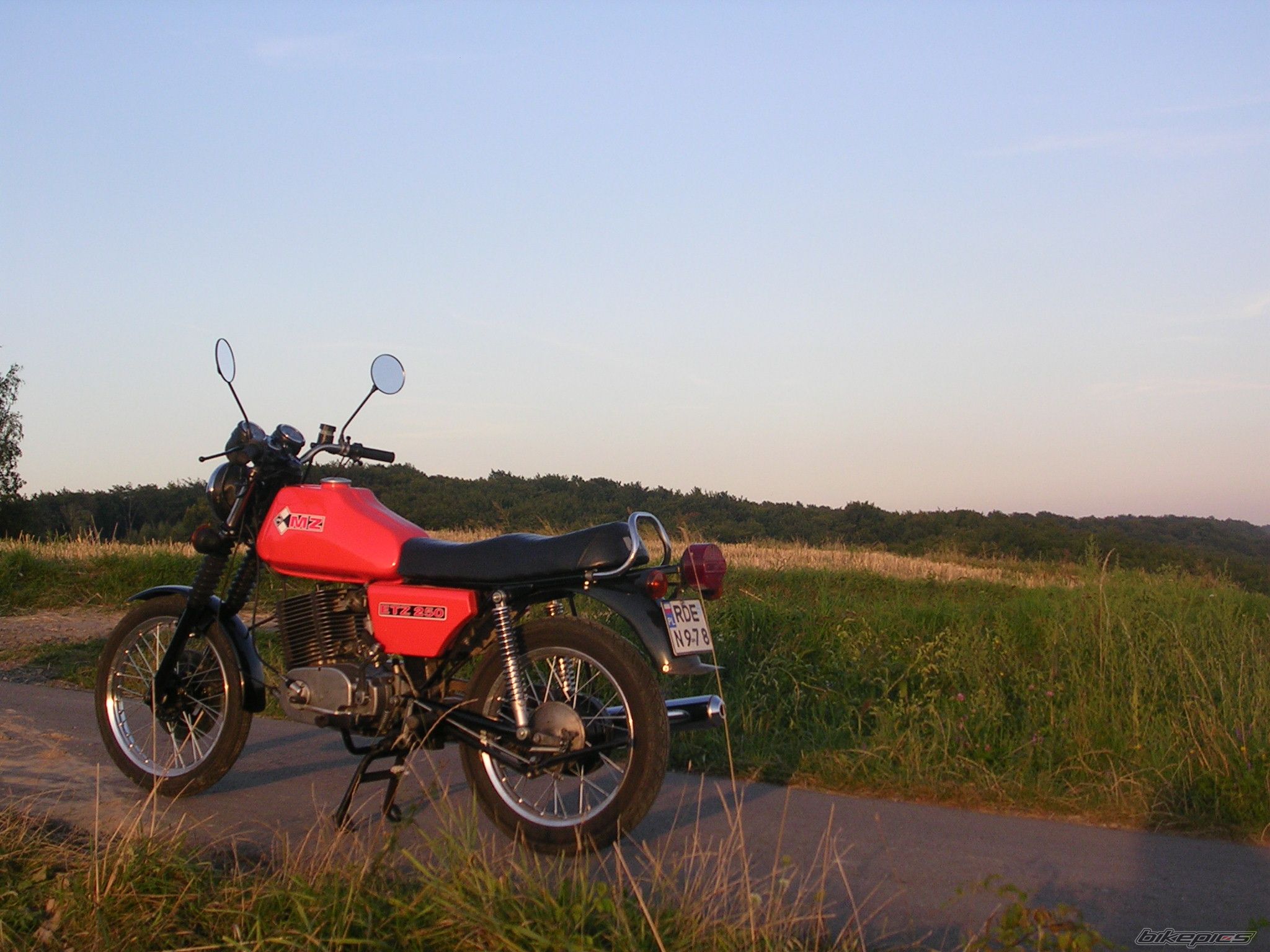 Photo 1382487