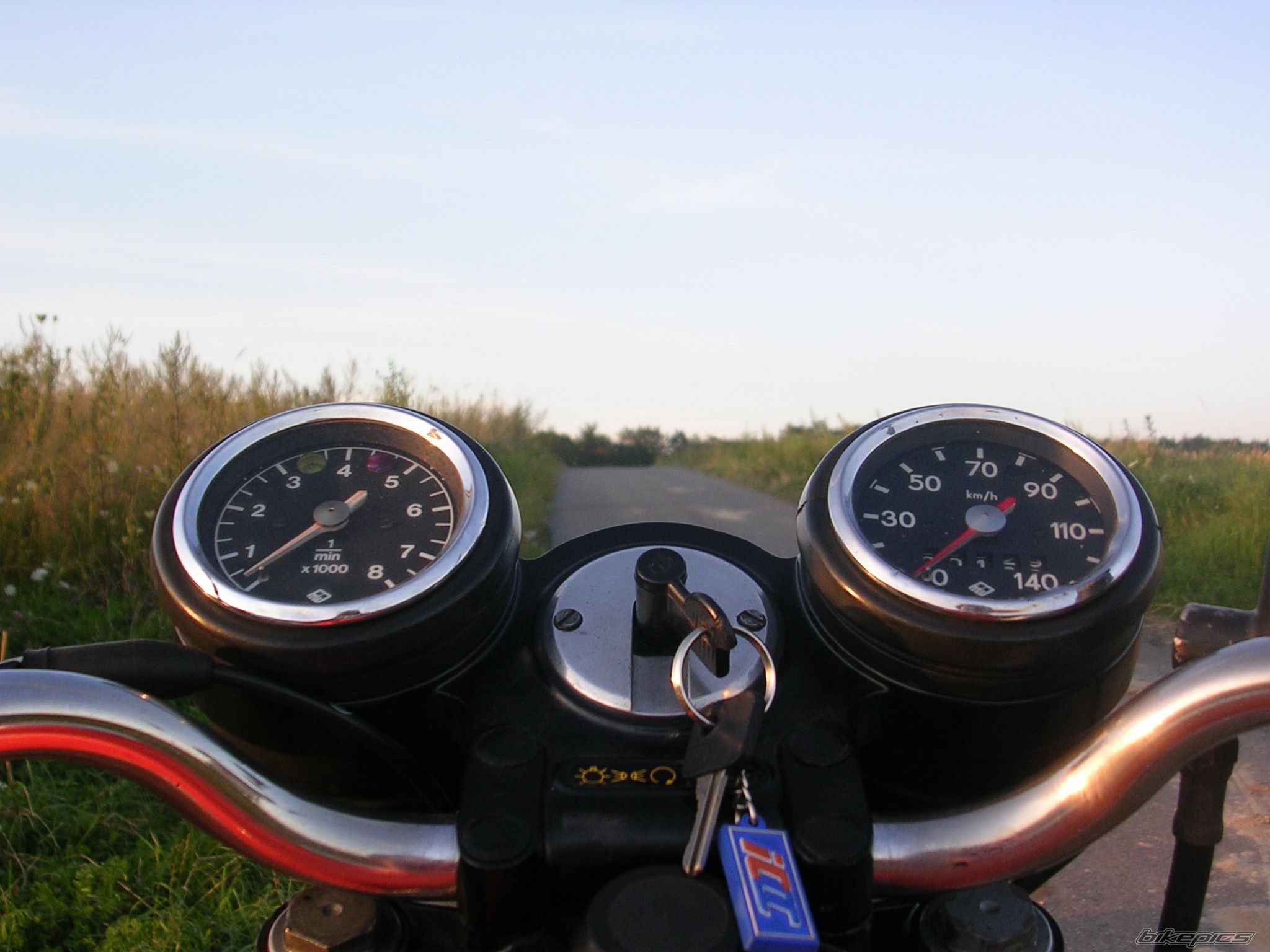 Photo 1382490