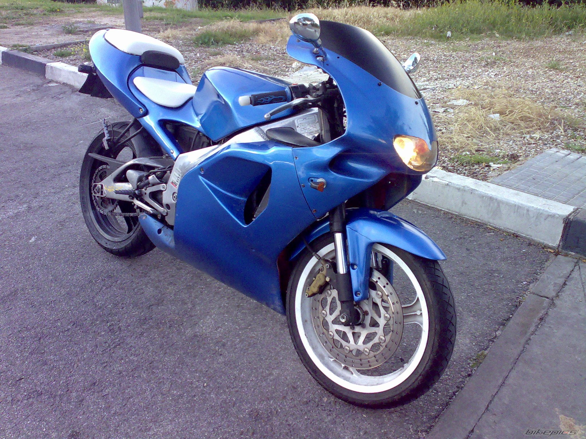 Bike Photo 1382672