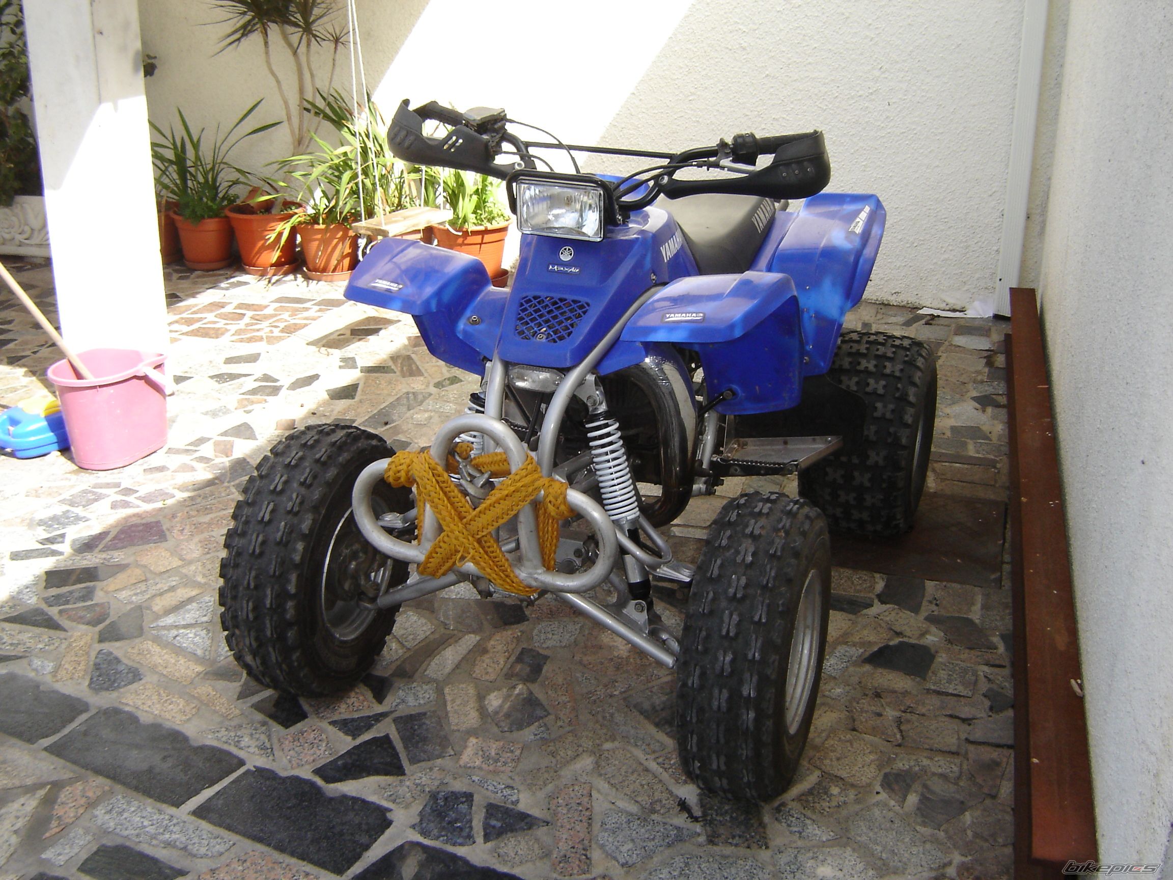 Photo 1382696