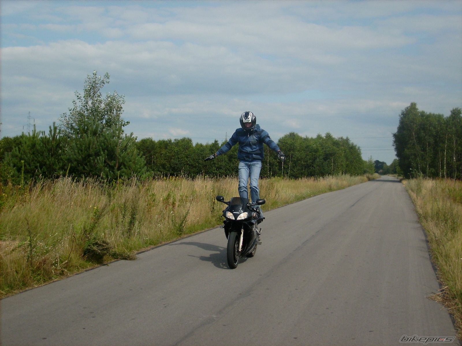 Photo 1382740