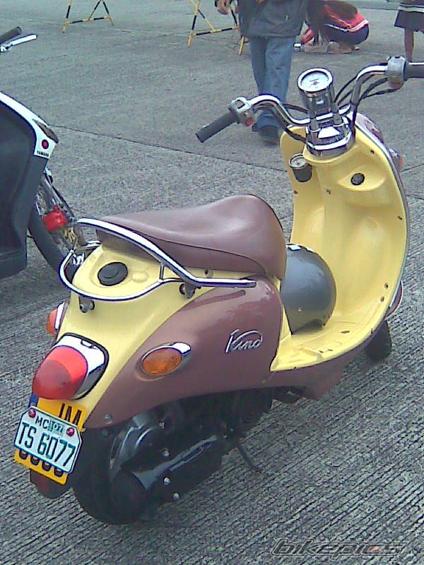 Photo 1382755
