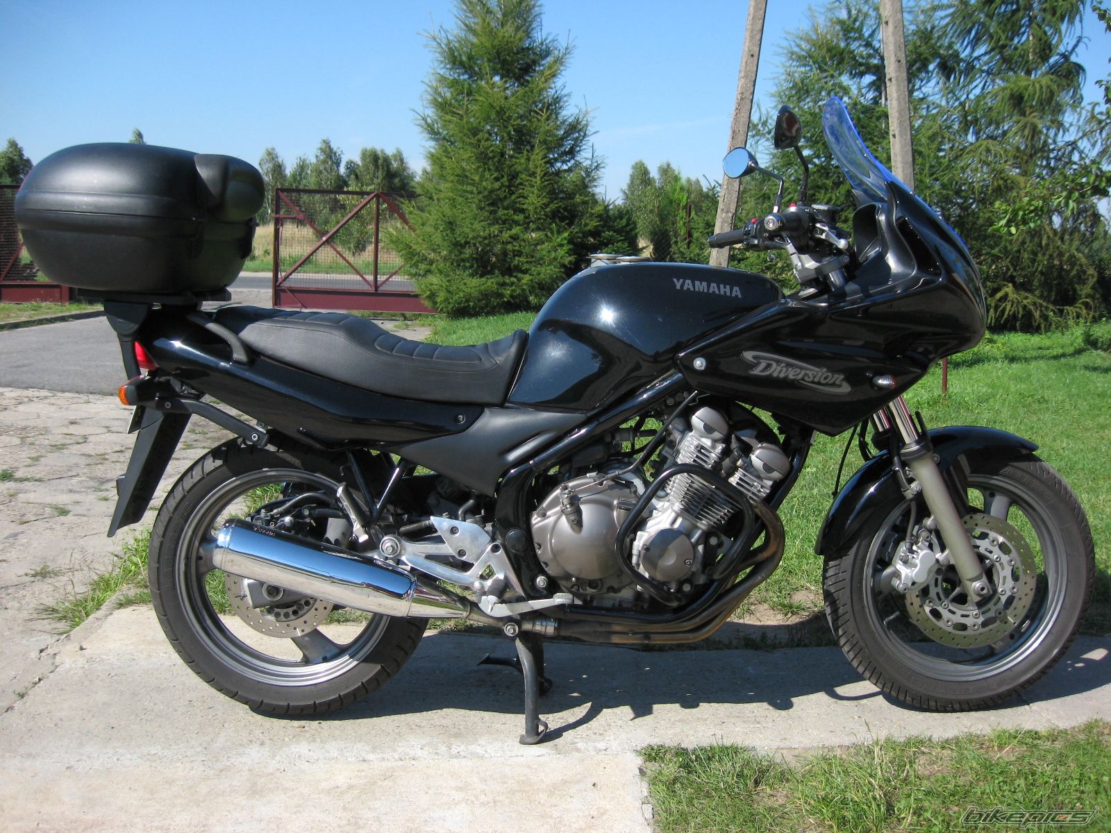 Photo 1382874