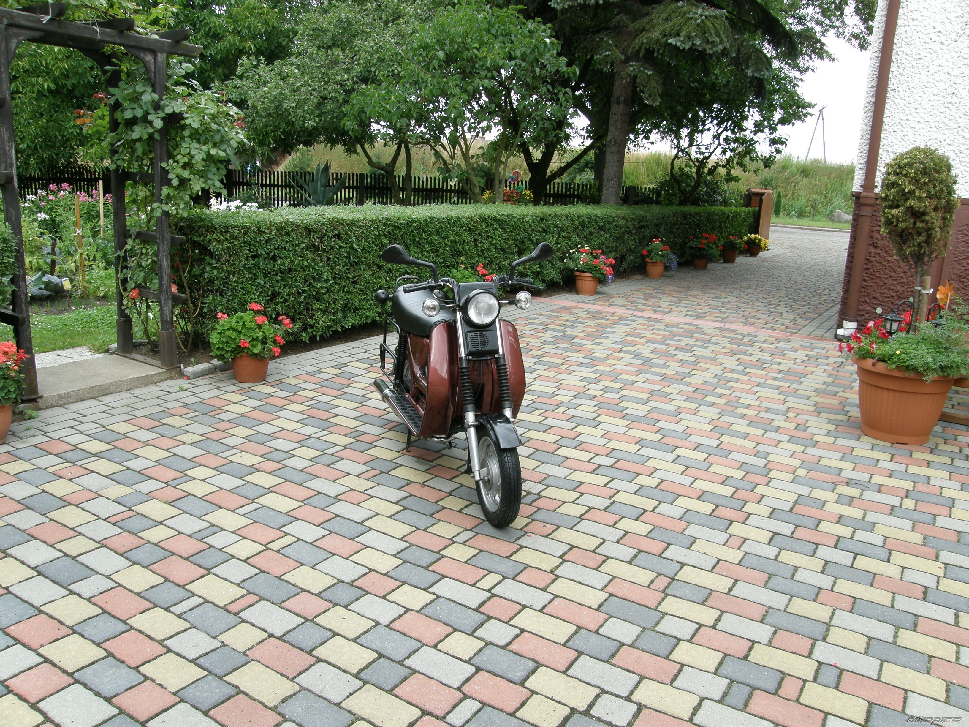 Bike Photo 1382875