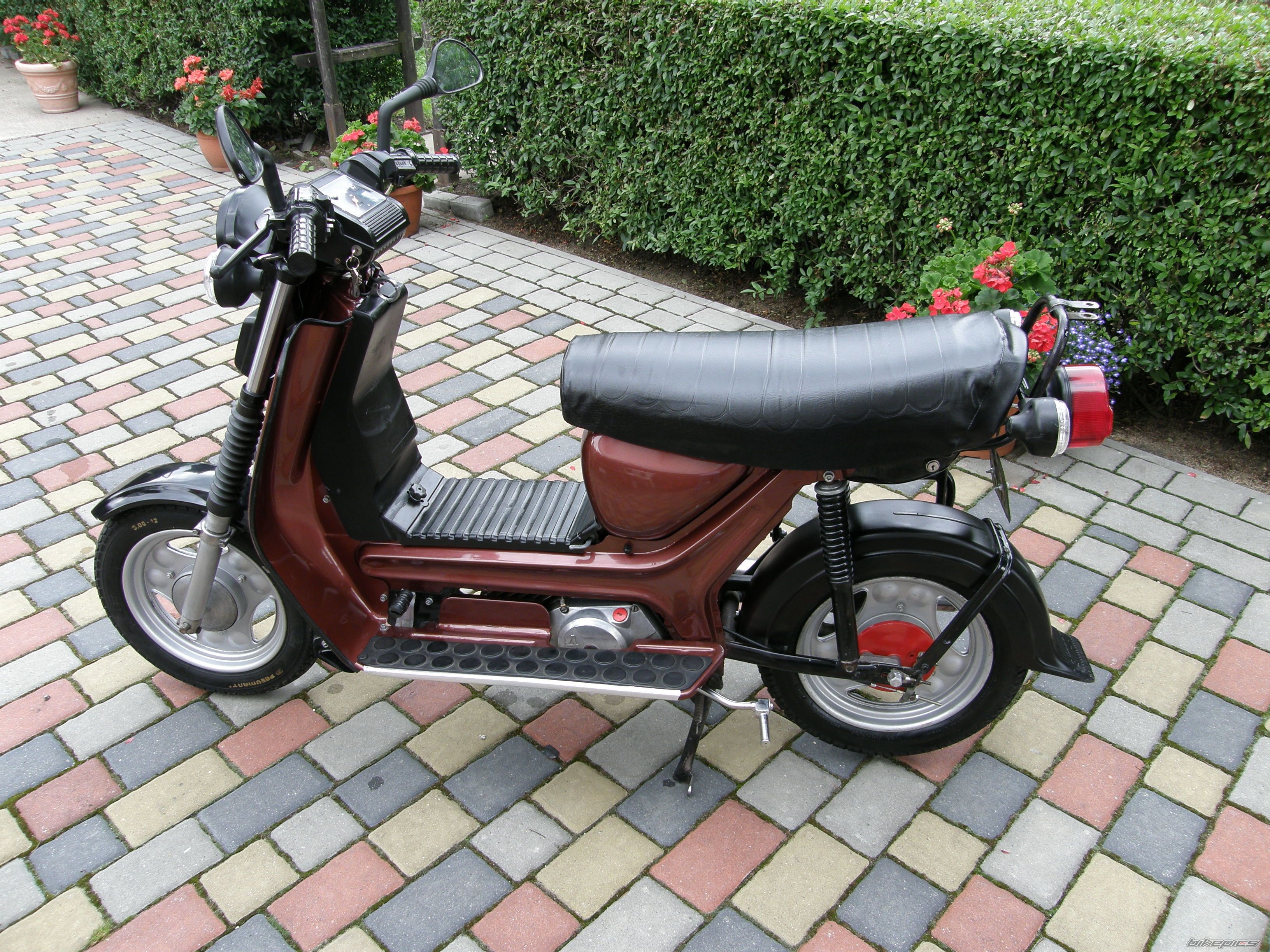 Bike Photo 1382886