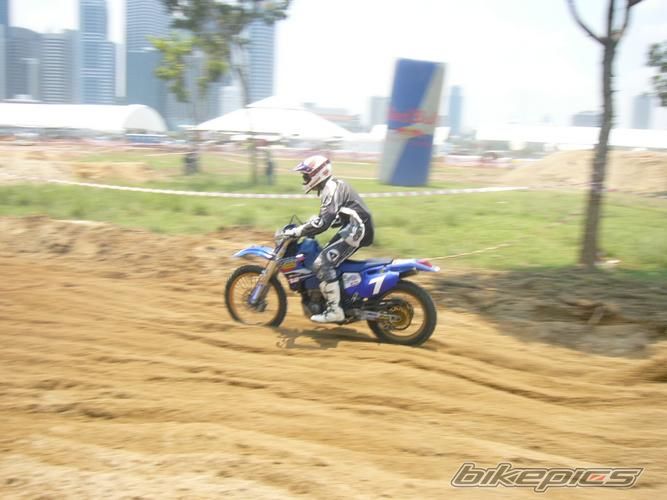 Photo 1382906