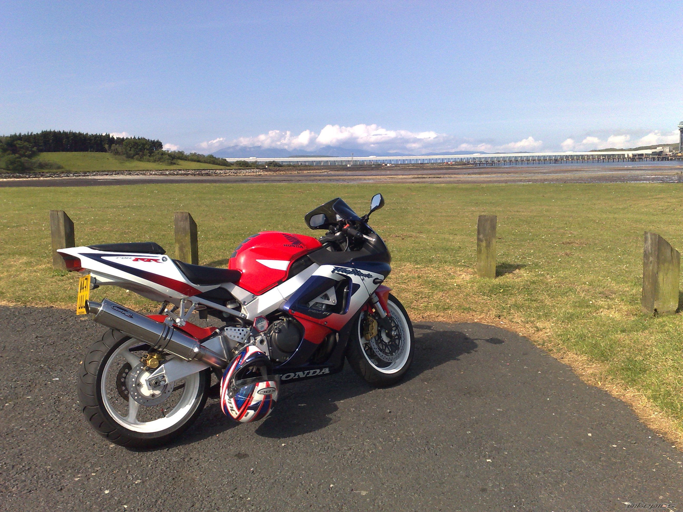 Photo 1383016