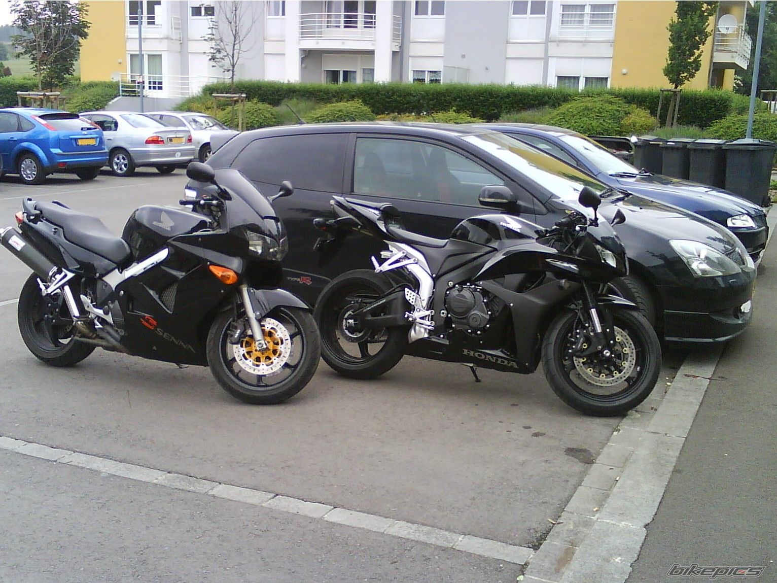 Bike Photo 1383070