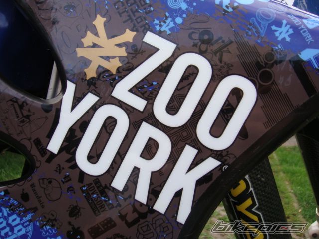 Photo 1383077