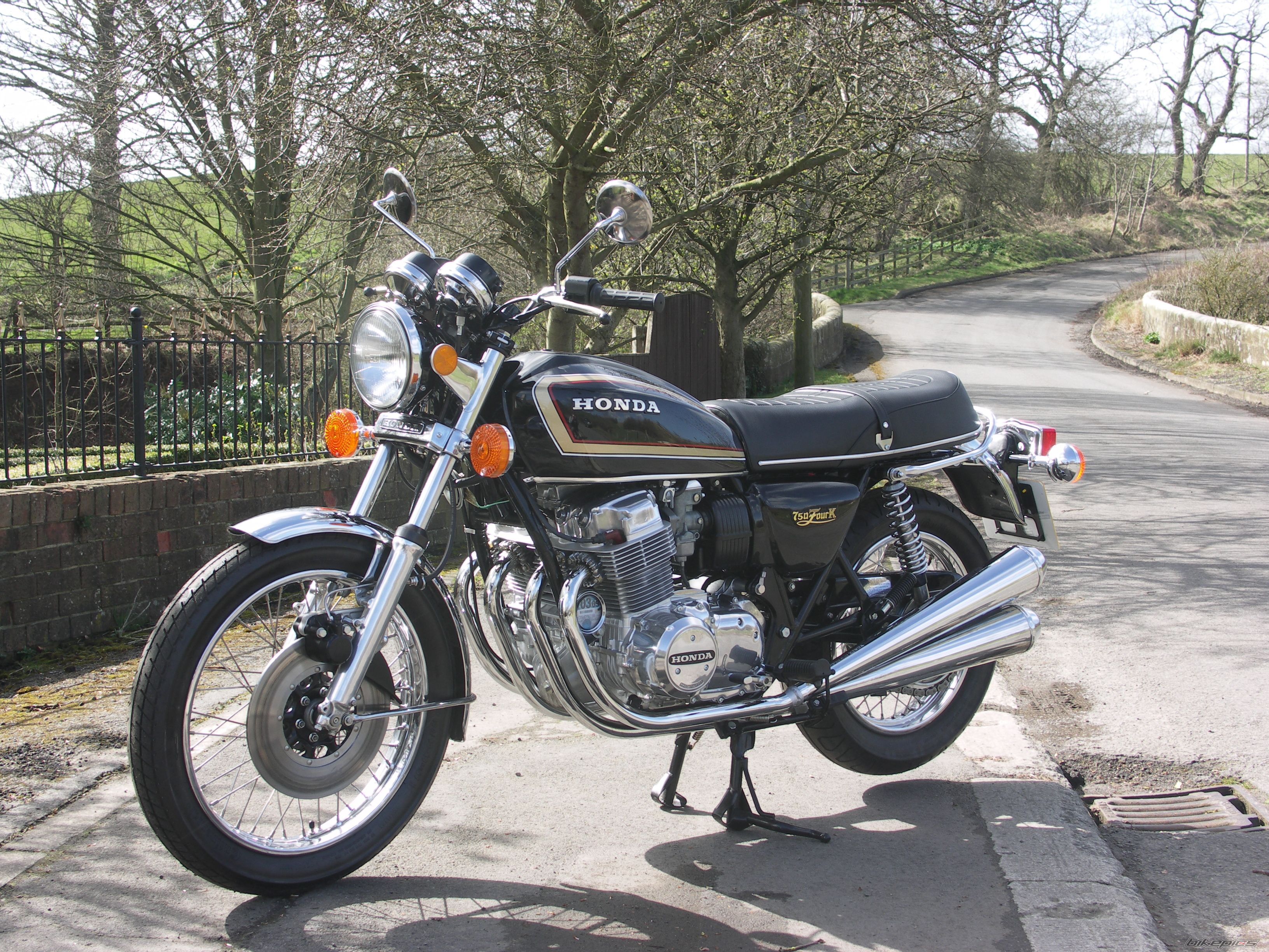 Bike Photo 1383083