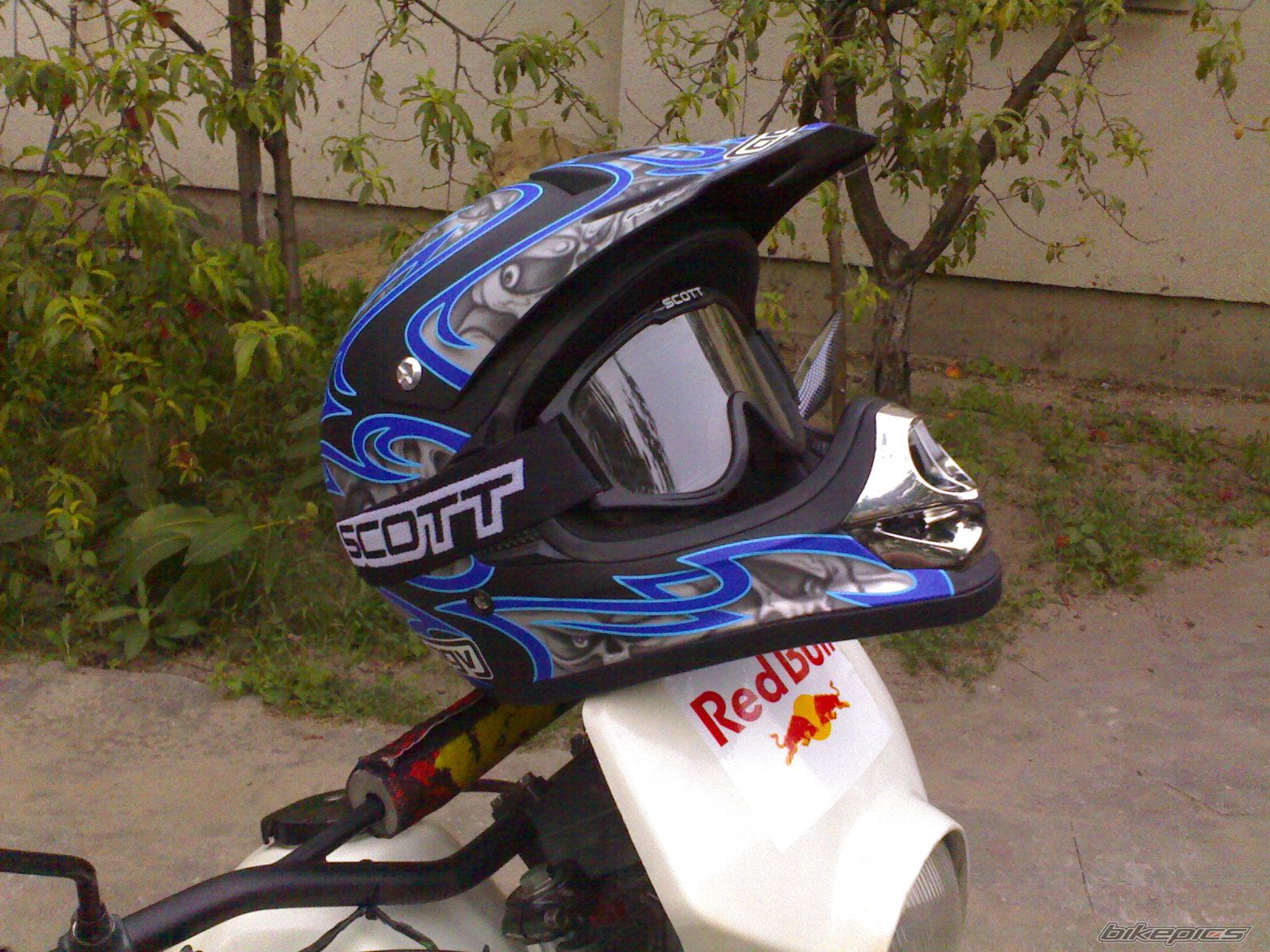 Photo 1383162